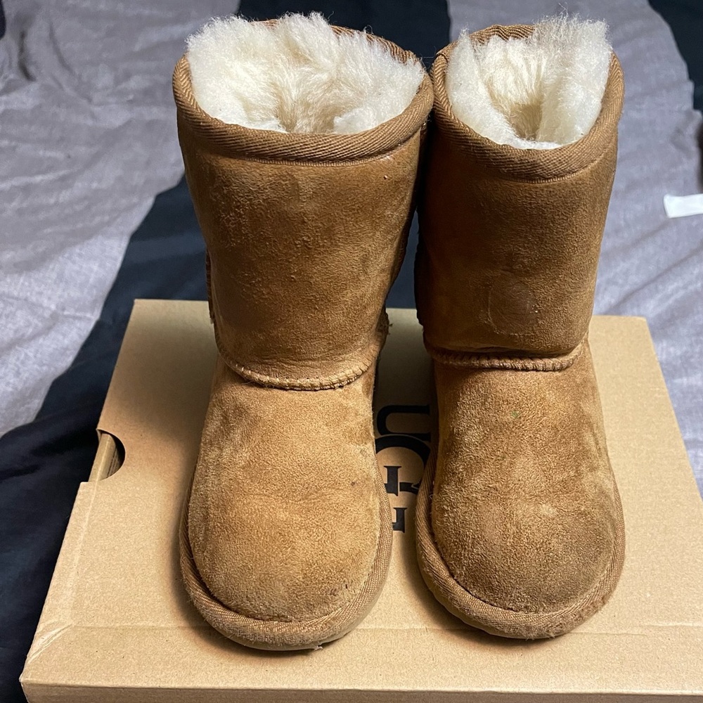 Toddler Uggs